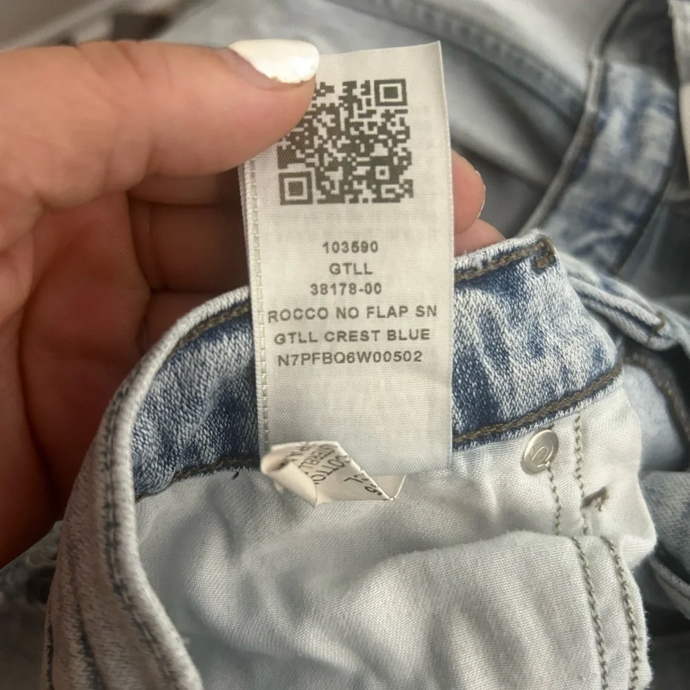 True Religion trendy light